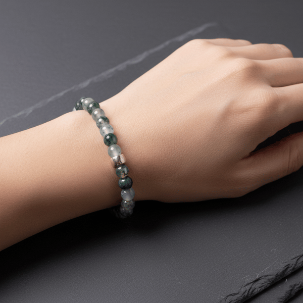 YOSUNLU AKİK TAŞI ELASTİK BİLEKLİK 6 MM