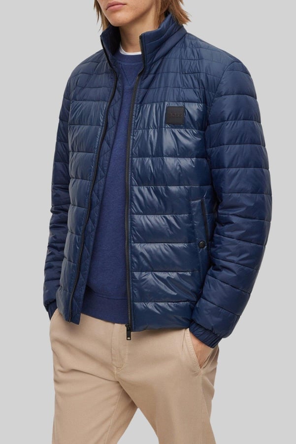 Boss Su Tutmaz Regular Fit Dik Yaka Erkek Hafif Şişme Mont Lacivert 404