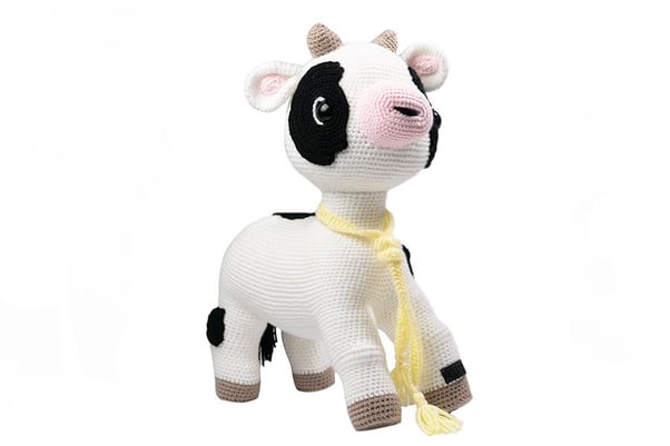 El Yapımı Amigurumi Dişi İnek