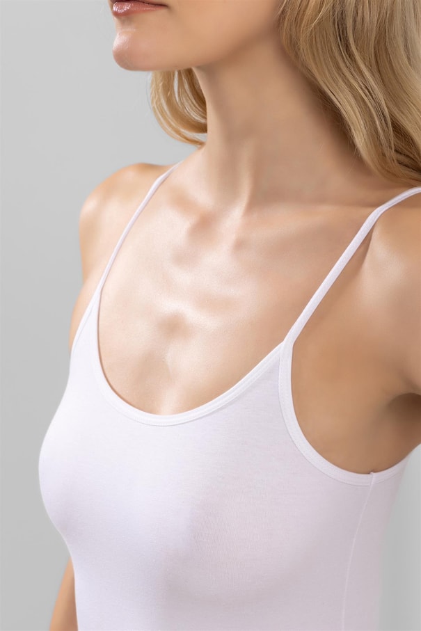 Kadın Pamuklu İnce İp Askılı Çıtçıtlı Penye Body Atlet Beyaz