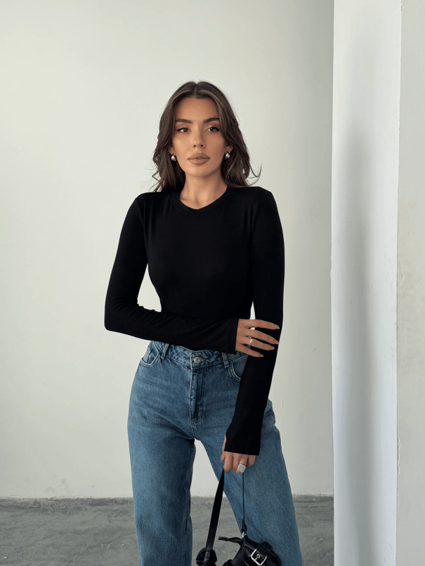 Parmak Geçirmeli Bluz - Siyah