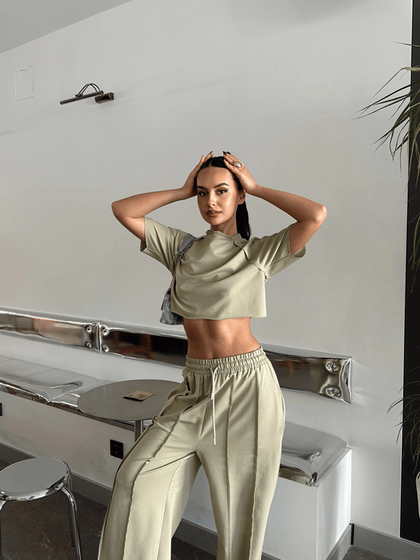 Ters Dikiş Detay Crop Takım - Haki Yeşil