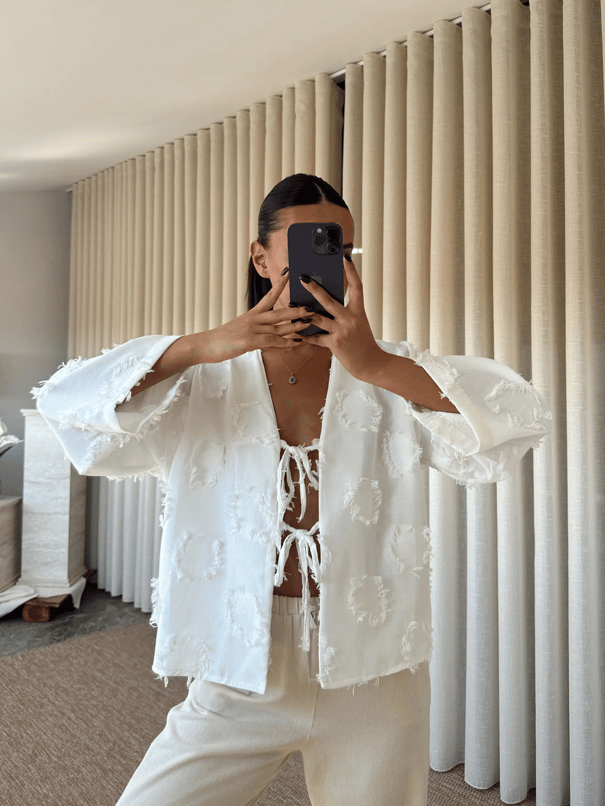 Püskül Detaylı Bağlamalı Kimono - Beyaz