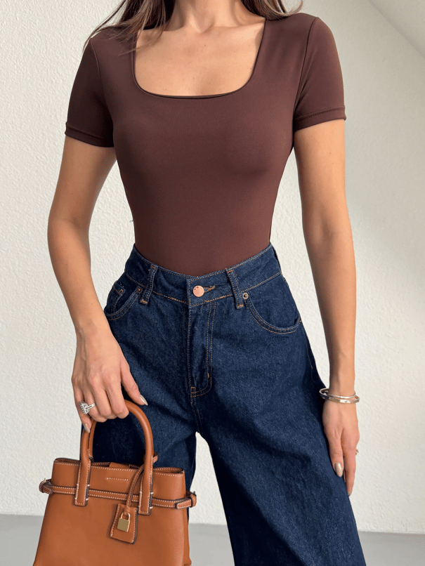 Kare Yaka Kısa Kol Bodysuit - Kahve