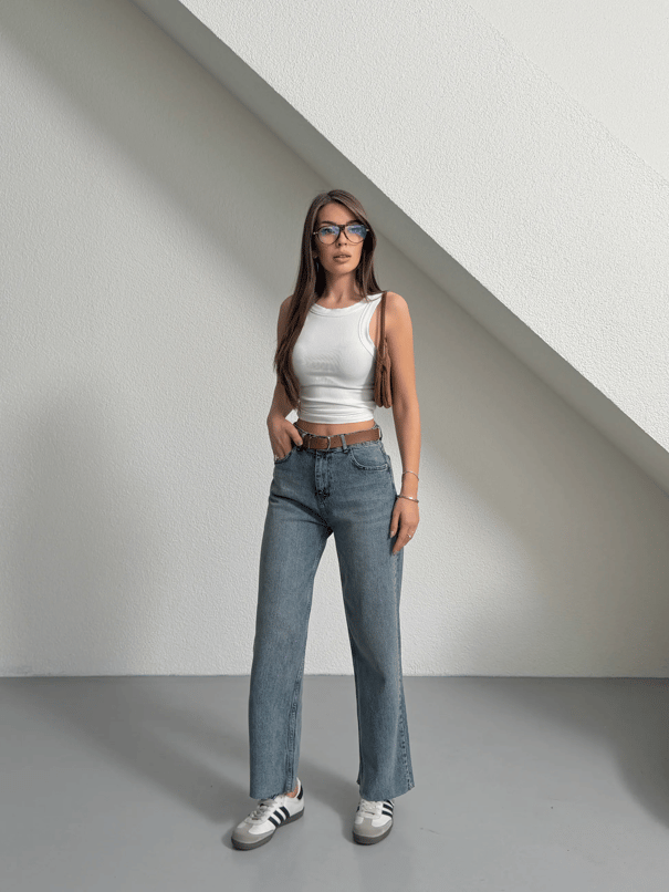 Kemerli Kesik Paça Jean - Mavi Yıkama