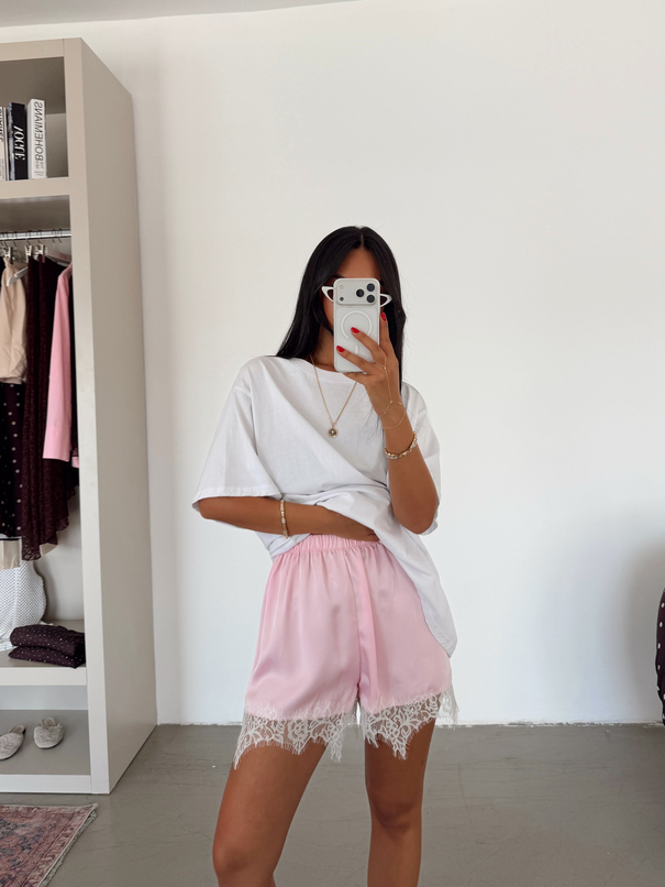 Saten Dantelli Mini Şort - Pembe