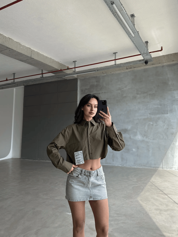 Daisy Cep Üstü Arma Detay Crop Gömlek Haki Yeşil - Haki Yeşil