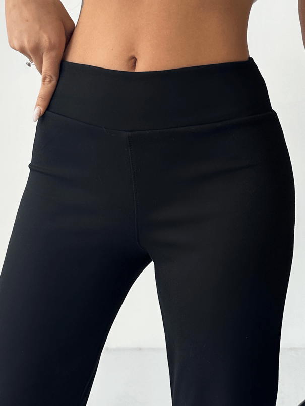 Bol Paça Tayt Pantolon - Siyah