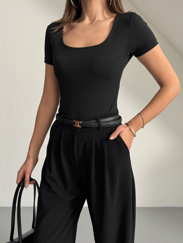 Kare Yaka Kısa Kol Bodysuit - Siyah