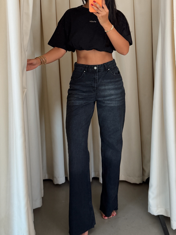 Klasik Model Kesik Paça Jean - Siyah