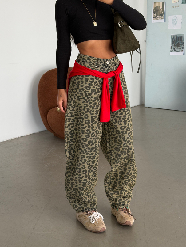 Leopar Desenli Barrel Jean - Haki