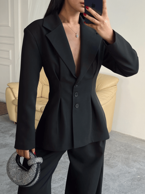 Pile Detay Oturtmalı Blazer Ceket  - Siyah