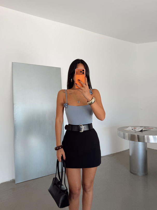 Gül Detaylı Bodysuit - Gri
