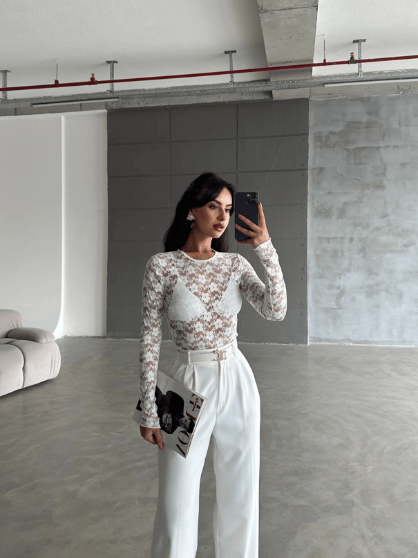 Dantel Detay Tül Bluz - Beyaz