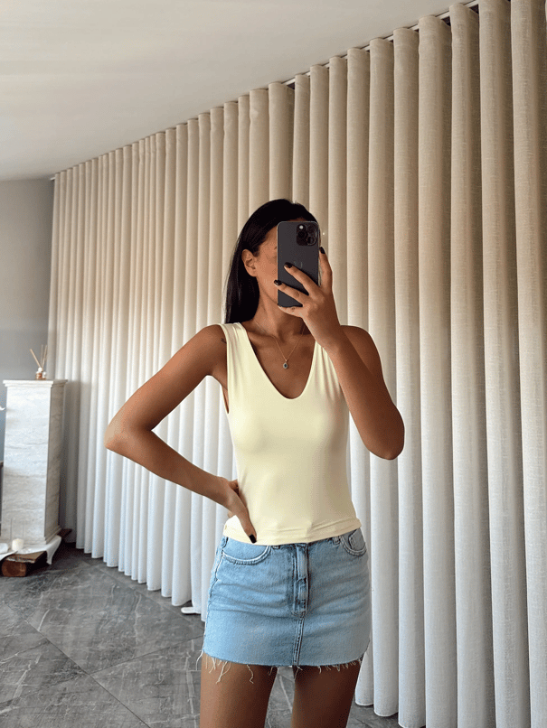 V Yaka Tulumlu Atlet - Sarı