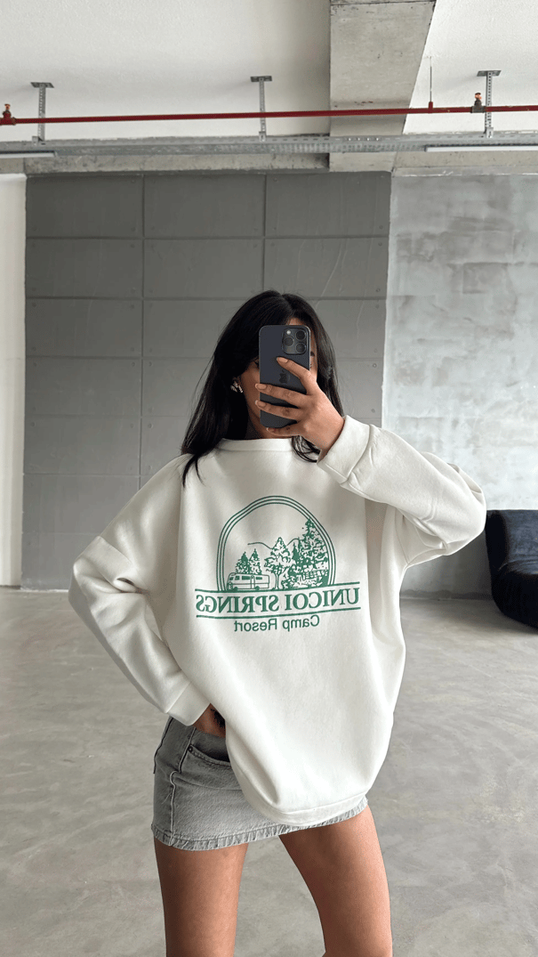Unicoi Springs Üç İplik Oversize Sweat Beyaz - Beyaz