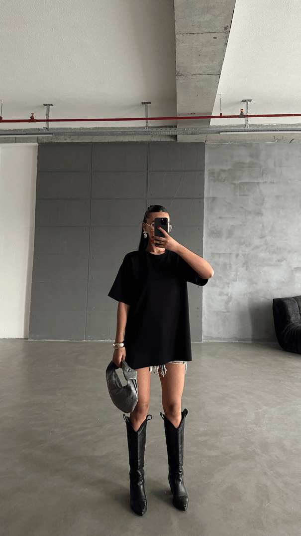 Yan Yırtmaç Oversize Basic - Siyah