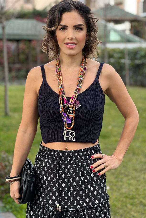 Lacivert Crop