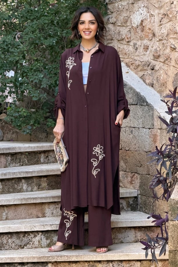 V276 Kahverengi Çiçek Nakışlı Gömlek Elbise Pantolon Takım