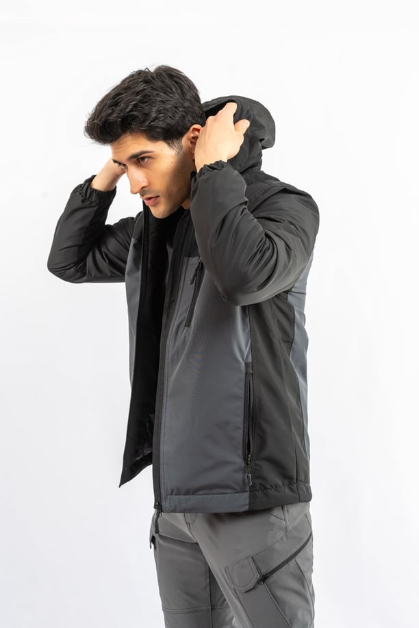 MONT-318