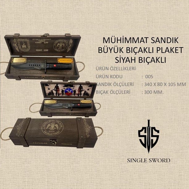 Single Sword Mühimmat sandığı Büyük Siyah Bıçaklı Plaket