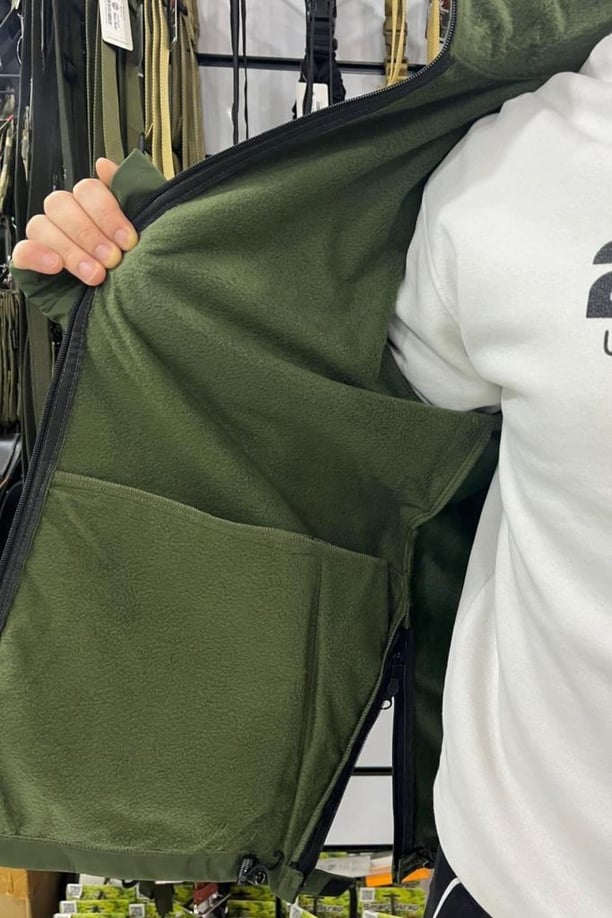 Single Sword Taktik Outdoor Softshell Yağmurluk Mont – Suya Dayanıklı, Kapüşonsuz Haki (HAKİ-L)