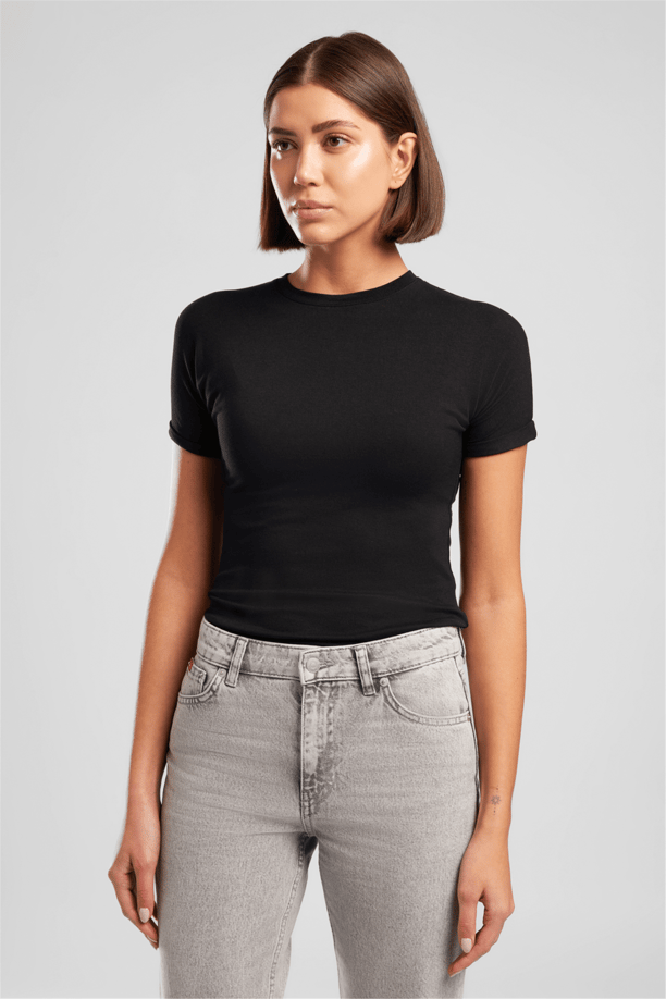 ABEL KADIN O YAKA T-SHIRT
