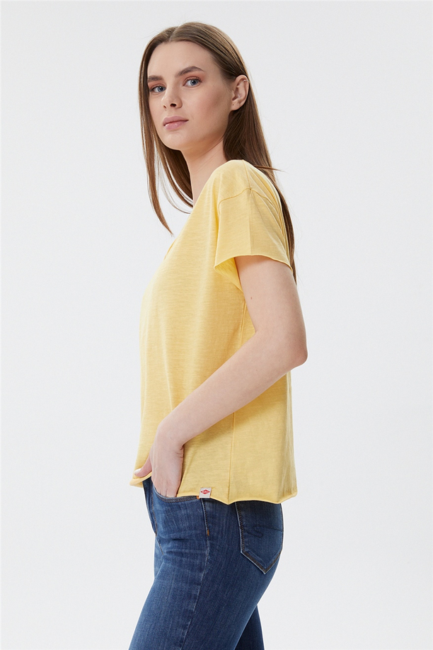 Carmel Kadın Kesikli O Yaka T-Shirt K.Sari