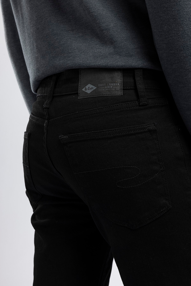 Jagger Erkek Slim Straight Normal Bel Dar Kesim Jean Siyah