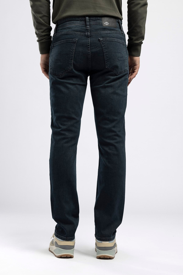 Jagger Erkek Slim Straight Tam Kalıp Jean Mavi