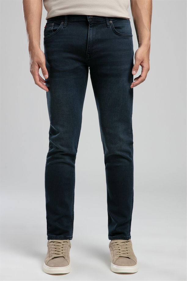 Jagger Normal Bel Dar Kesim Düz Paça Mavi Erkek Jean Pantolon