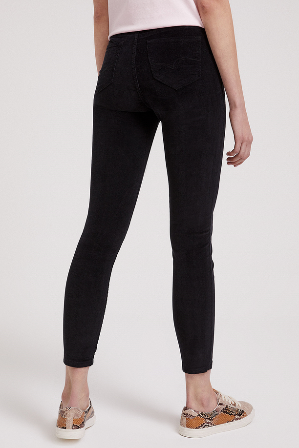 Jamy Yüksek Bel Dar Kesim Çok Dar Paça Lacivert Kadın Pantolon