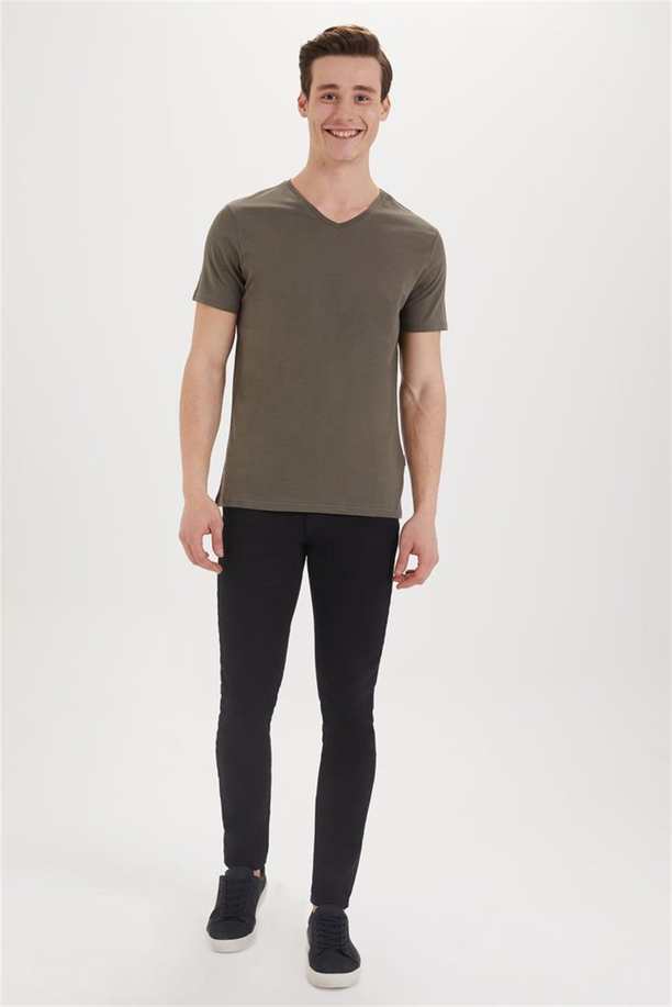 KALEB ERKEK V YAKA T-SHIRT