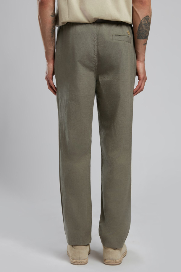 New Erkek Regular Straight Fit Pantolon Yeşil
