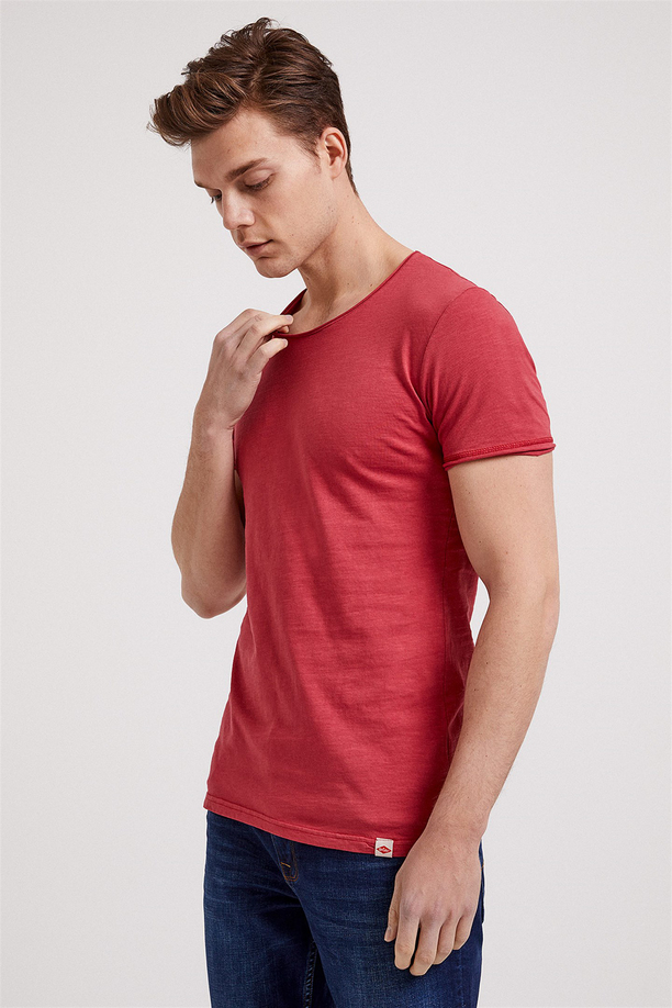 RACE ERKEK KESİKLİ O YAKA T-SHIRT