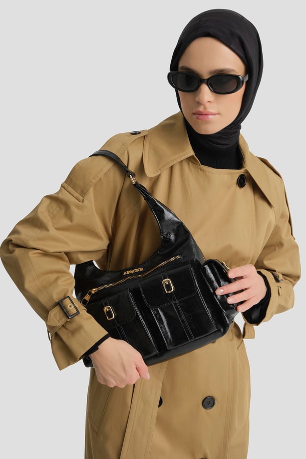 Armine Çanta Rugan 25YD7401 Siyah