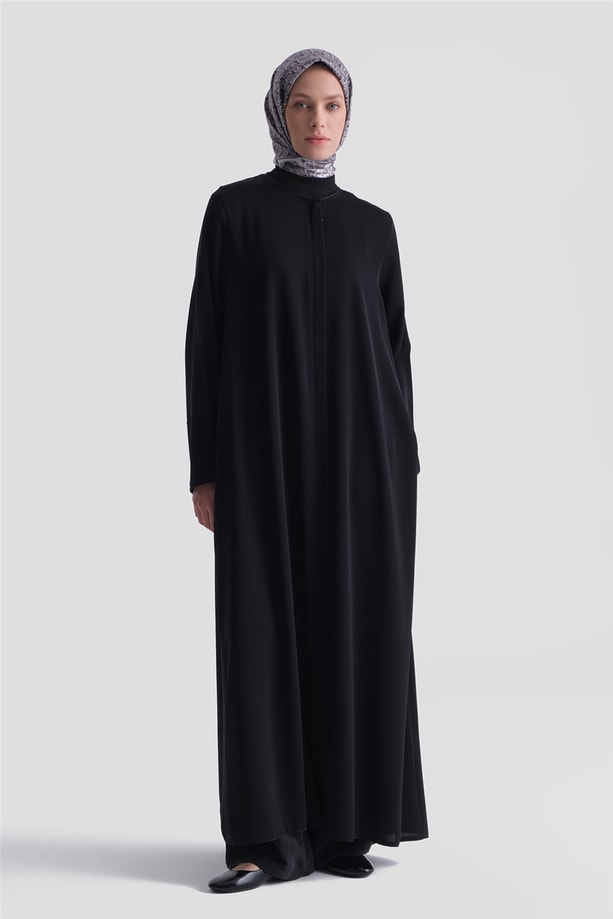 Basic Ferace Siyah