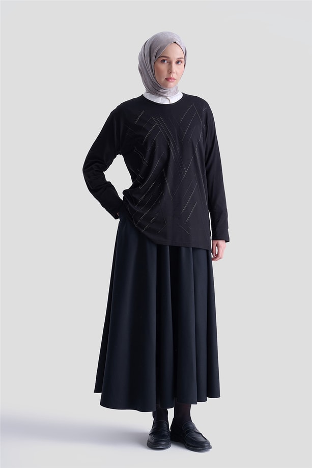 Armine Penye Siyah