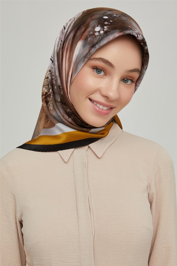 Armine Sura İpek Eşarp 21Ka8643 39