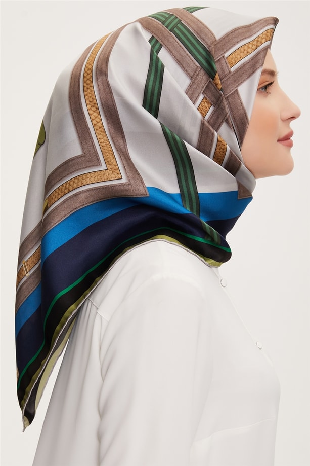 Armine Sura İpek Eşarp 22Ka3229 37