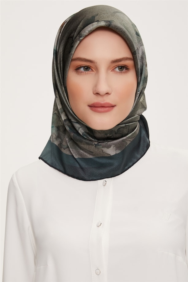 Armine Sura İpek Eşarp 22Ka3239 33