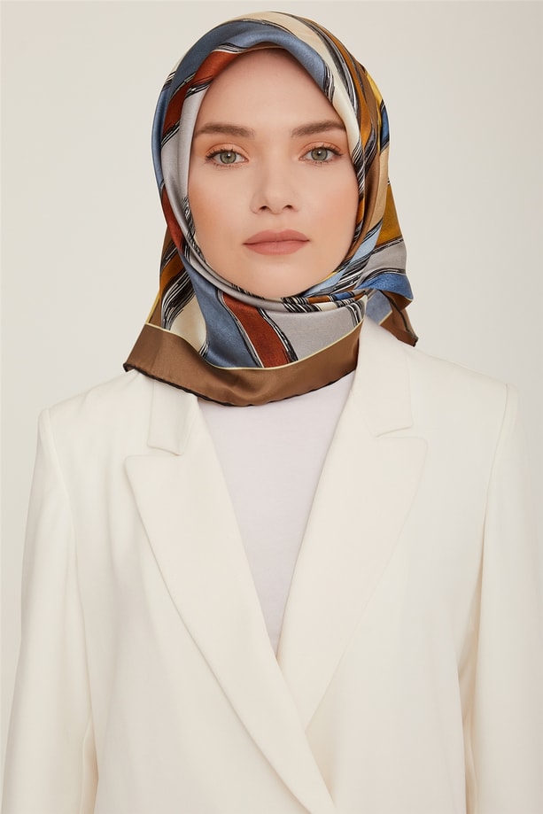 Armine Sura İpek Eşarp 22Ka8802 33