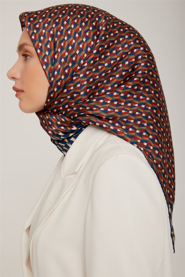 Armine Sura İpek Eşarp 22Ka8812 06