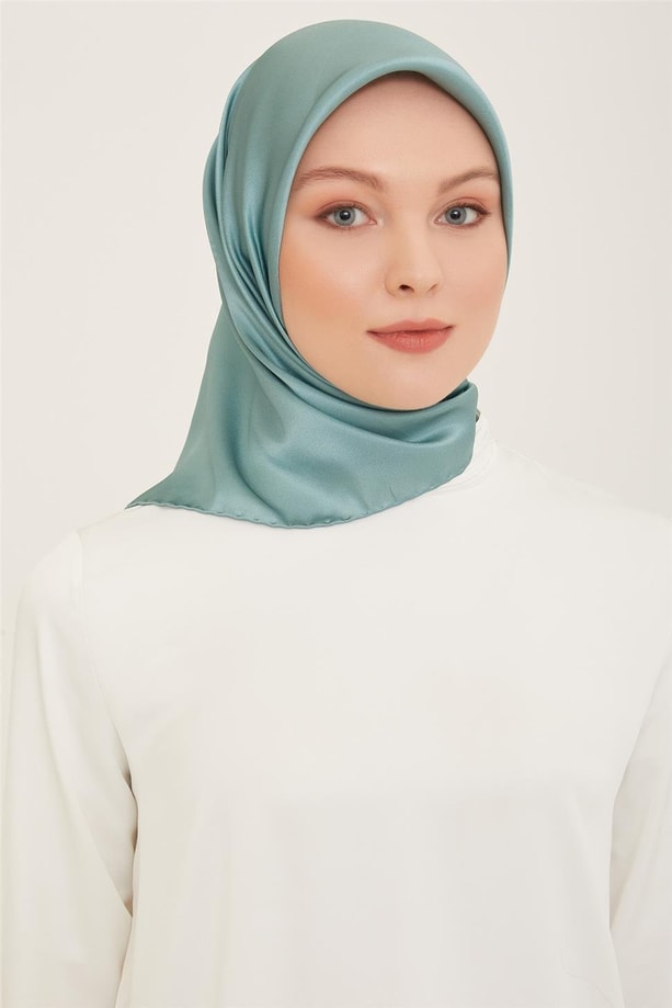 Armine Sura Eşarp 22Ya0010 131 186