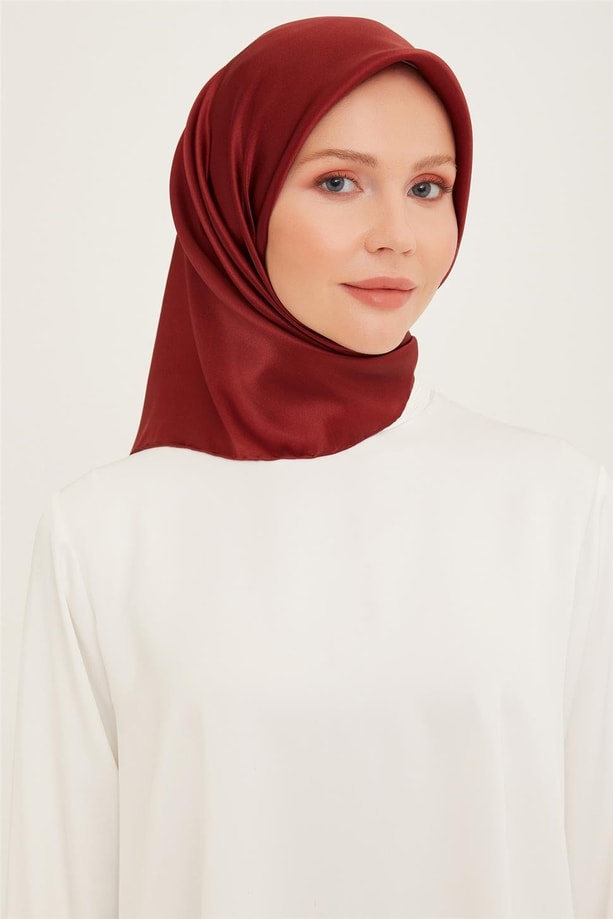 Armine Sura Eşarp 22Ya0010 131 76