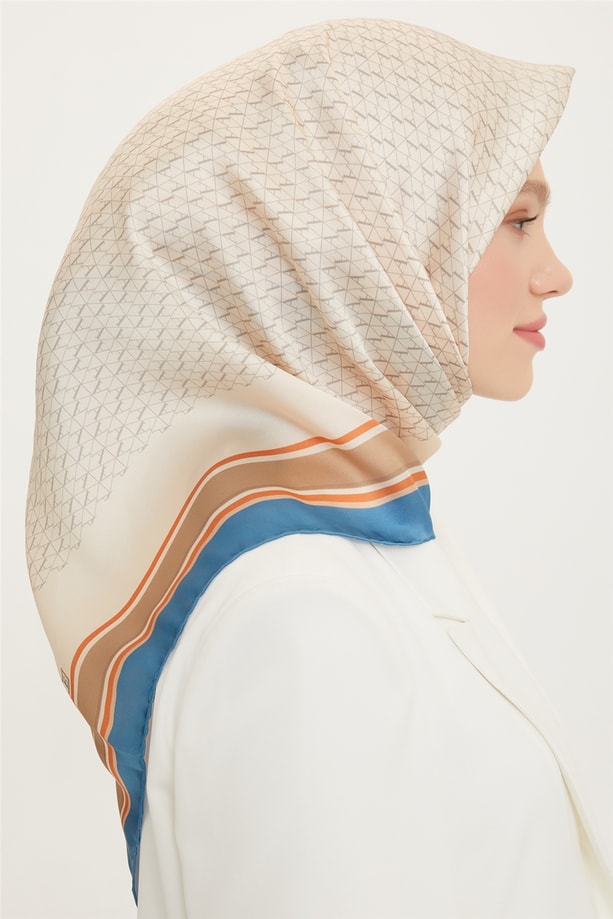 Armine Sura İpek Eşarp 22Ya8724 02
