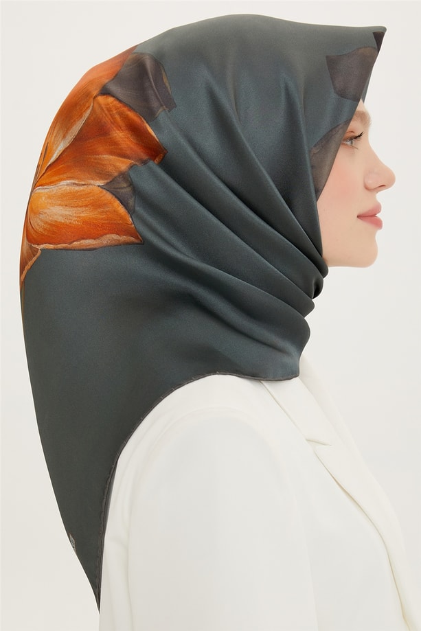 Armine Sura İpek Eşarp 22Ya8737 08