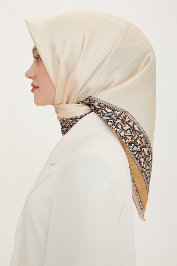 Armine Sura İpek Eşarp 22Ya8751 32