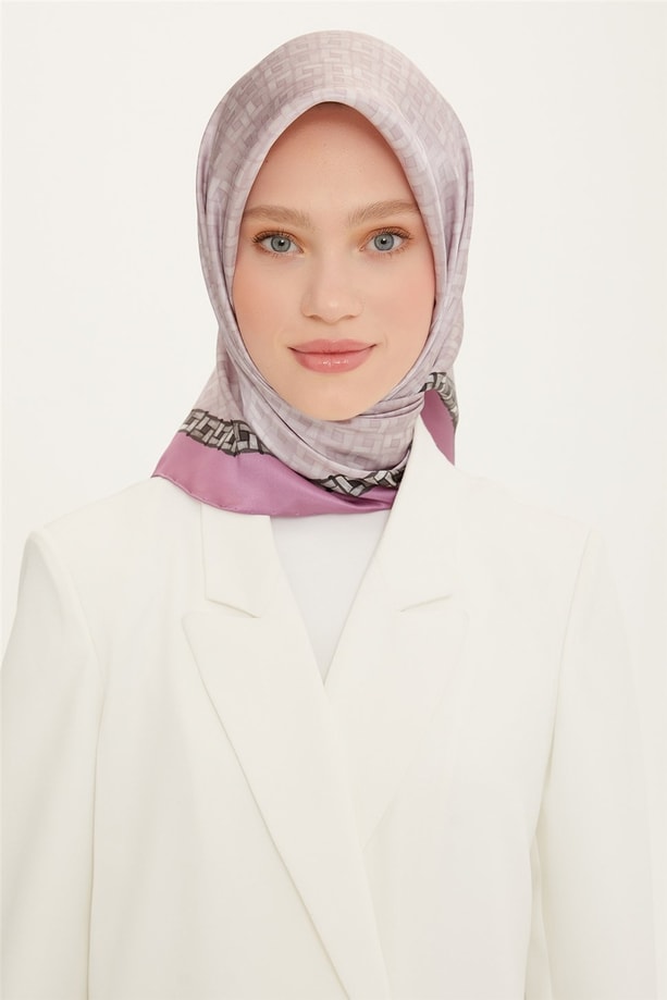 Armine Sura İpek Eşarp 22Ya8758 38