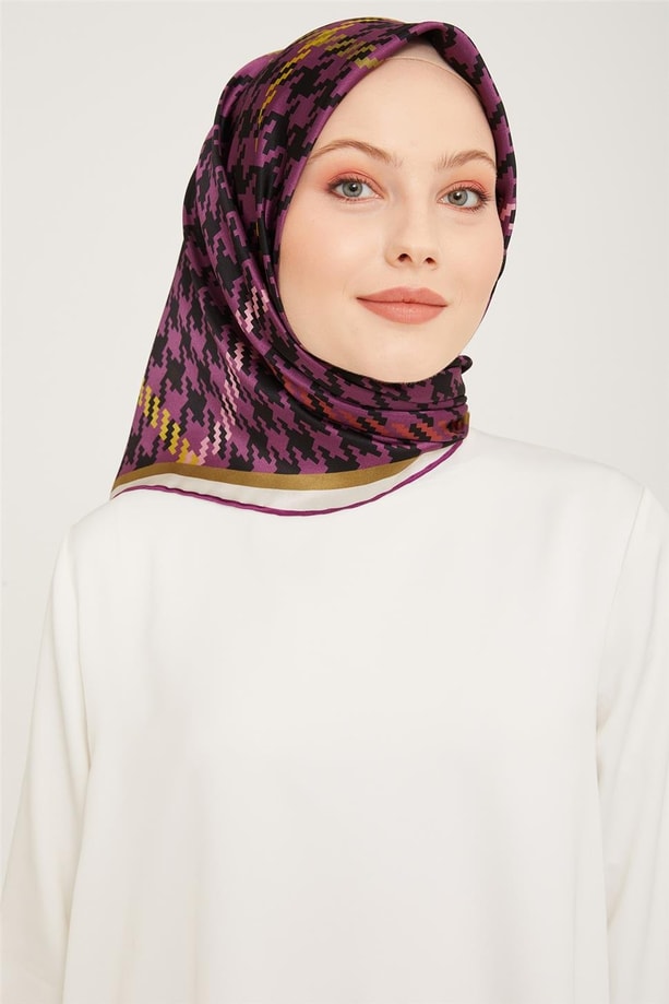 Armine Sura İpek Eşarp 23Ka9000 31 55